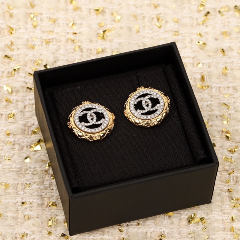 Ch**el earrings